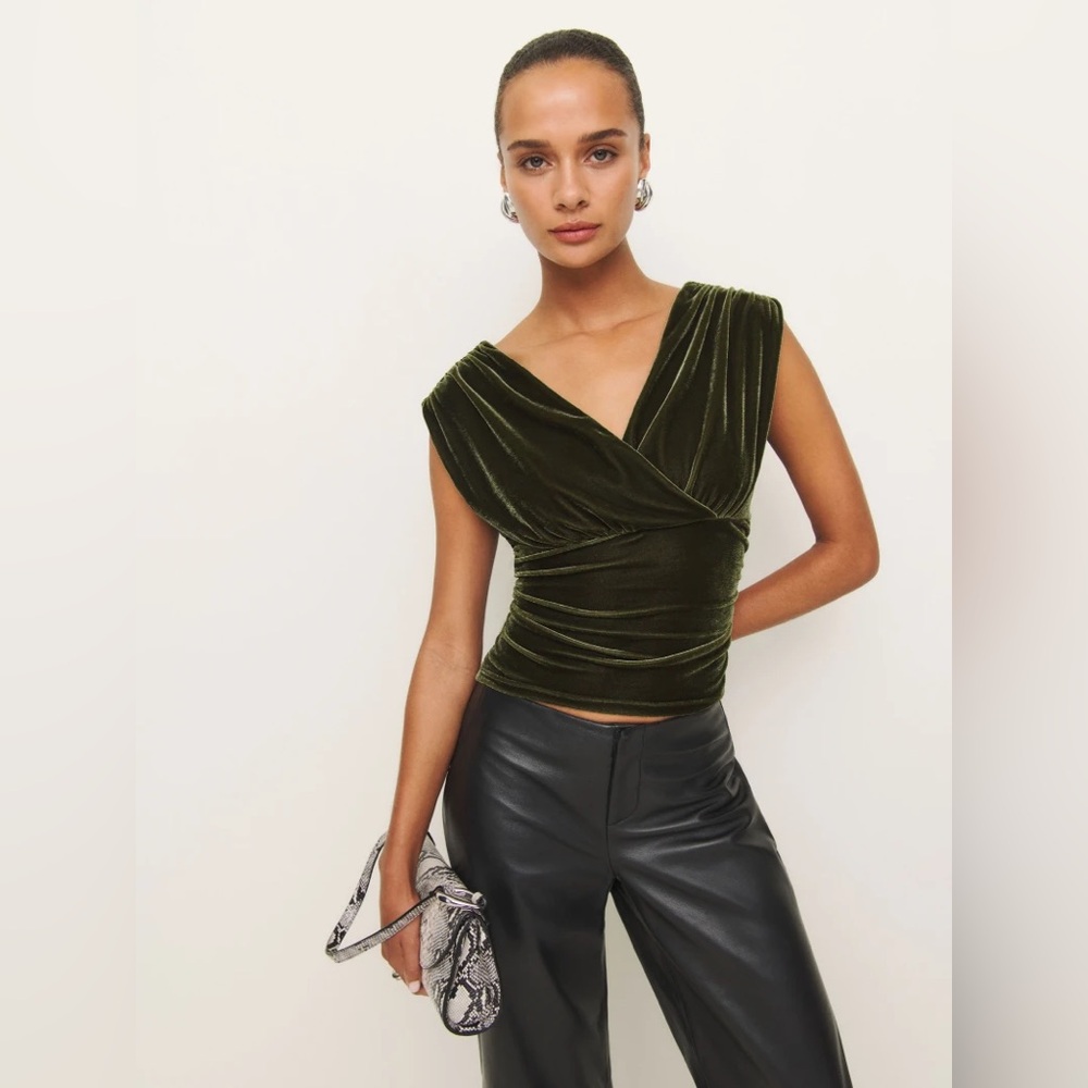 Reformation Amelia Knit Top - Picture 1 of 4